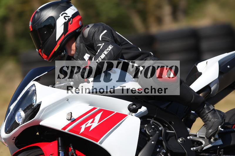 Archiv-2022/50 09.08.2022 MSS und TÖFF Track Day ADR/Gruppe blau/backside